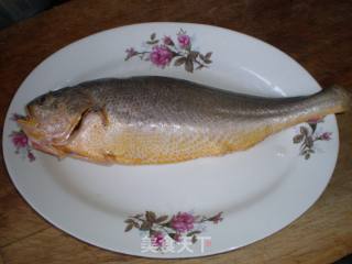 Yellow Croaker in Thick Soup recipe