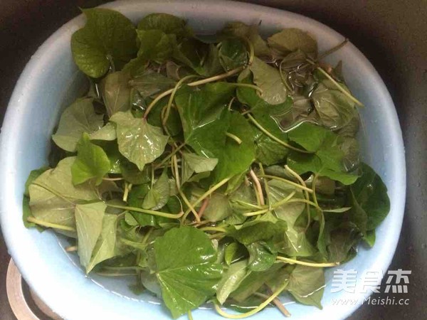 Cold Sweet Potato Leaves recipe