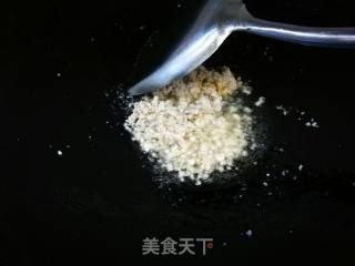 Carob Minced Pork Dried Noodles recipe