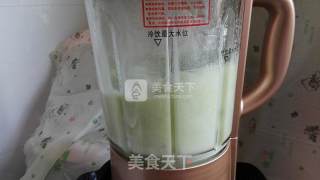 Freshly Squeezed Honey Grape Drink recipe