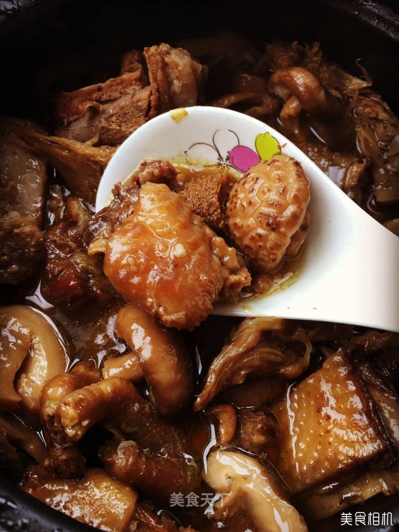 Chicken Stewed with Mushrooms recipe