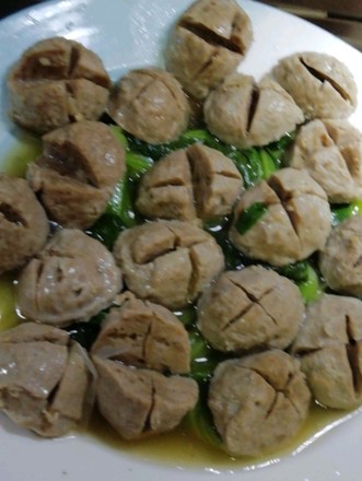 Stewed Beef Balls with Green Vegetables recipe