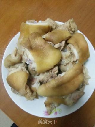 Marinated Pig's Trotters (color with Fried Sugar) recipe