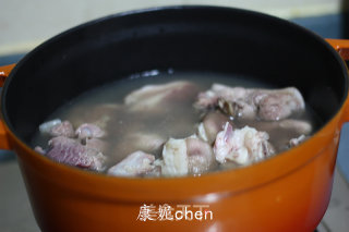 Roast Pork Trotters with Southern Milk and Peanuts recipe