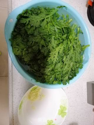 Stir-fried Garlic Chrysanthemum recipe
