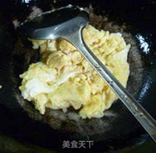 Scrambled Eggs with Green Red Pepper and Mushroom recipe