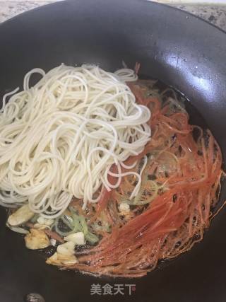 Three Silk Fried Noodles recipe