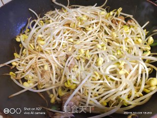 Stir-fried Pork Belly with Bean Sprouts recipe