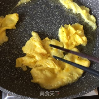 #trust之美#[food for One Person] Fried Eggs with Dried Noodles recipe