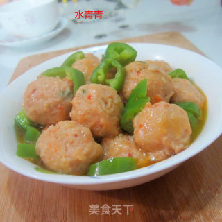 Stir-fried Meatballs with Green Peppers recipe