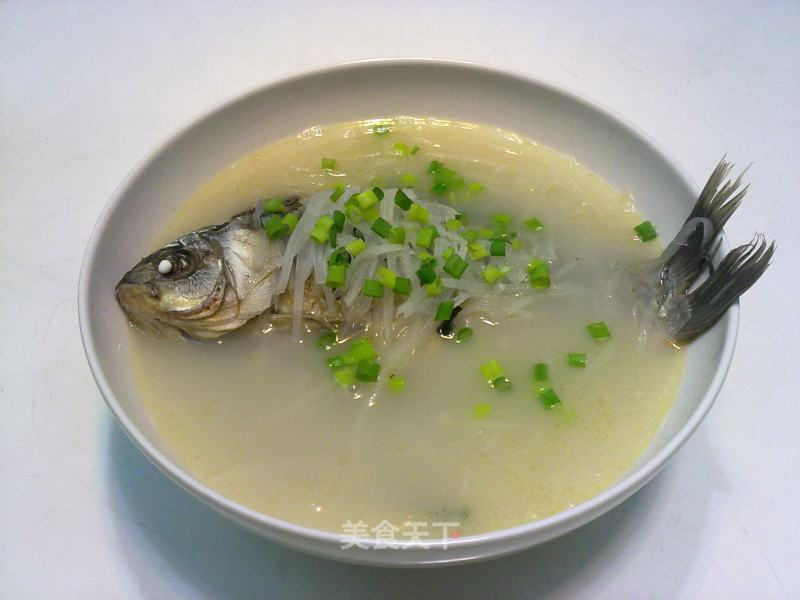 Carp Soup with Shredded Radish recipe
