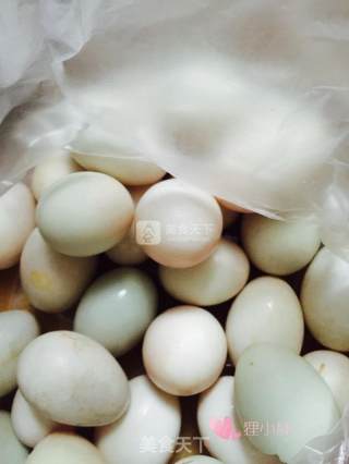 Mooncakes with Egg Yolk and Lotus Seed Paste recipe