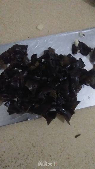 Diced Potatoes with Fungus recipe