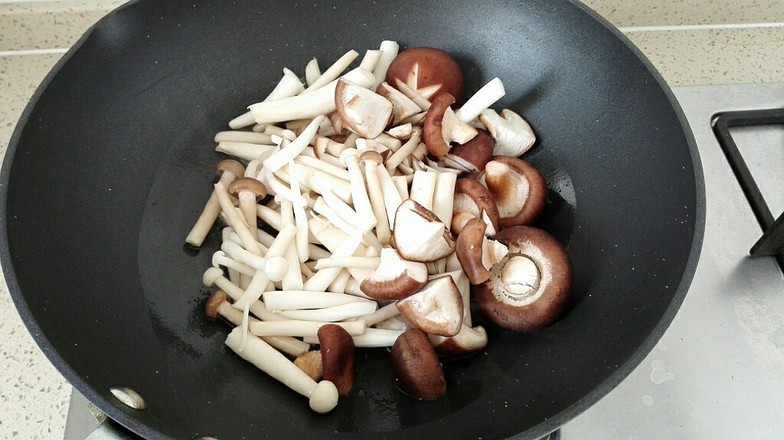 Mushrooms in Oyster Sauce recipe