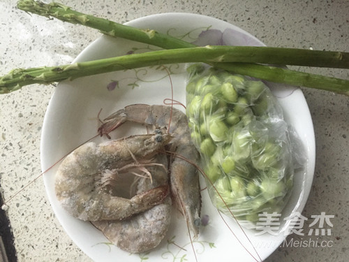 Hand-rolled Noodles with Asparagus recipe