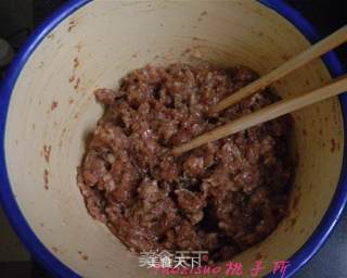 Steamed Meat Dragon with Old Noodles recipe