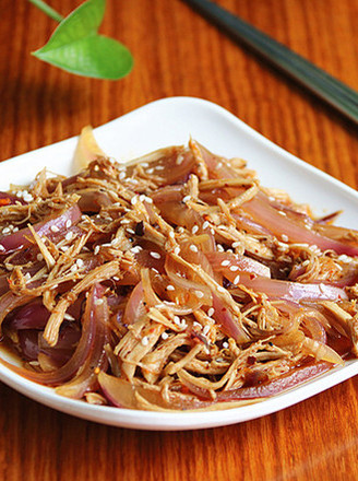 Chicken Shredded with Onion recipe