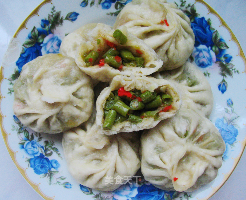 Spicy Cowpea Buns recipe