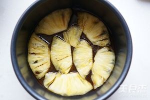 Cinnamon Pineapple Flip Cake recipe