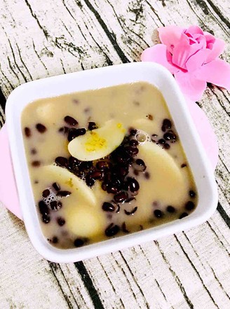 Red Bean Milk Rice Cake Soup recipe