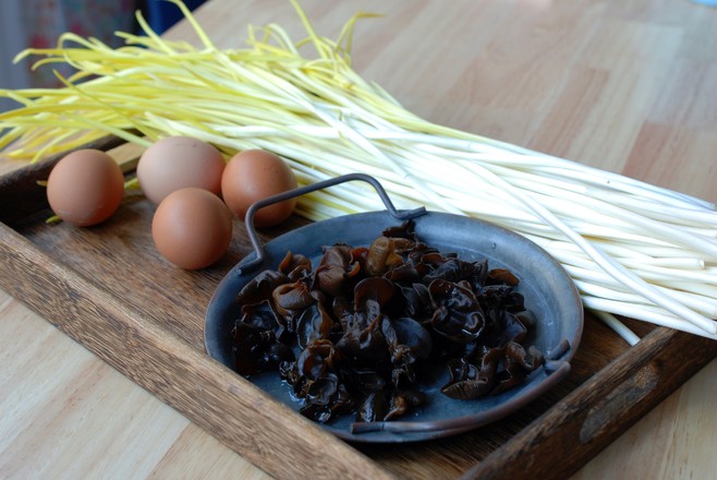 In The Spring, The Flu is High. Steam The Steamed Buns with this Dish, Which is White and Soft. recipe