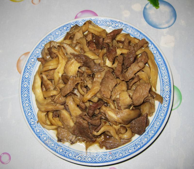 Stir-fried Pork with Fresh Mushrooms recipe