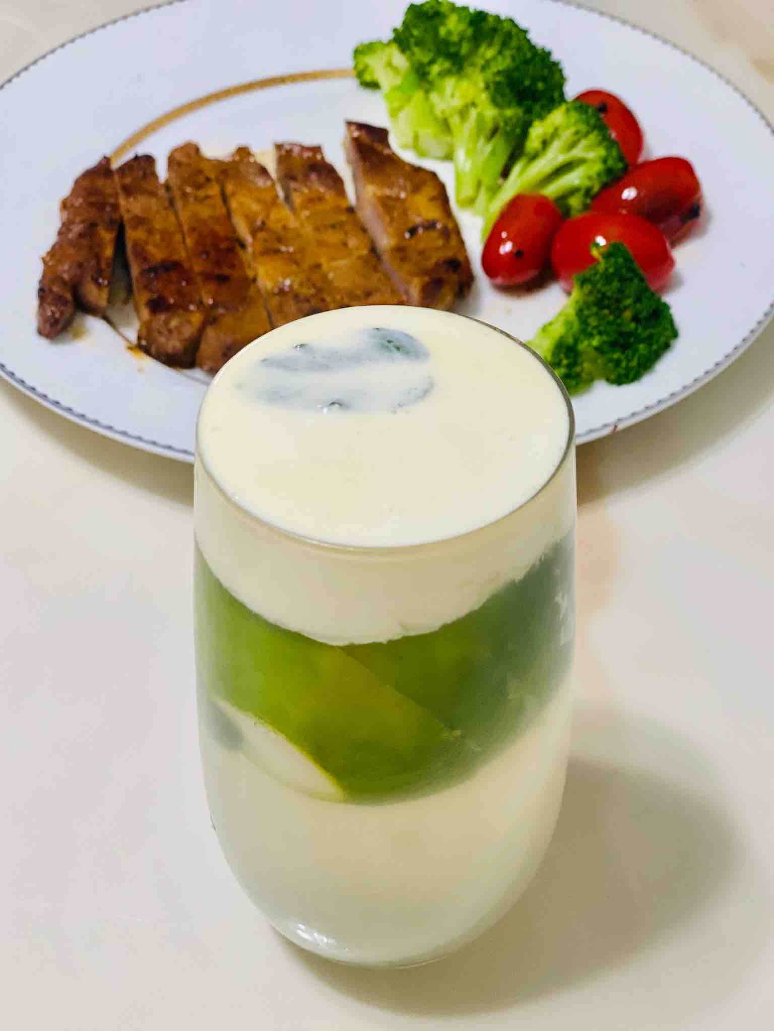 Special Drink for Dog Days, Cheese Milk Covered Lemon Green Tea