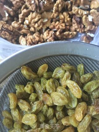 Quick Hand Goji Berry Ou Bao recipe