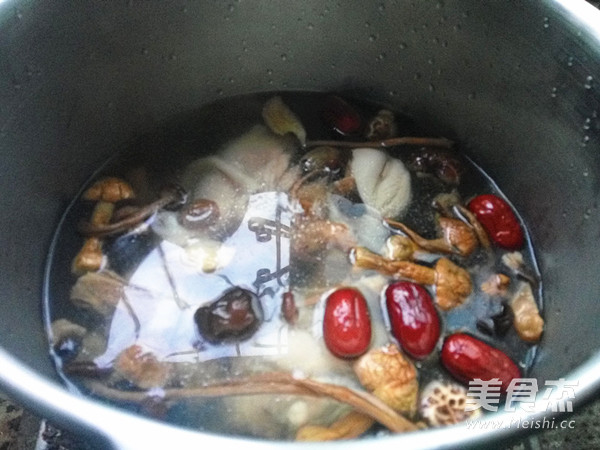 Mushroom Chicken Soup recipe