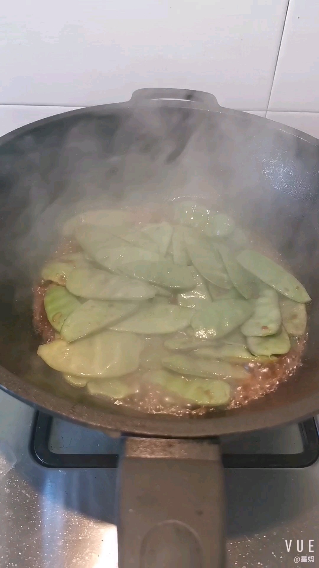 Stir-fried Red Lentils with Sauce recipe