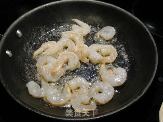 Shrimp Cooked in Wine recipe