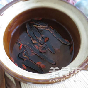 Purple Ganoderma Lucidum Soaked in Water recipe