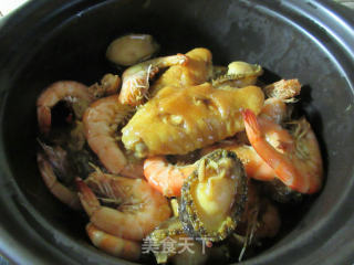 Medium Fin Abalone and Shrimp in Casserole recipe
