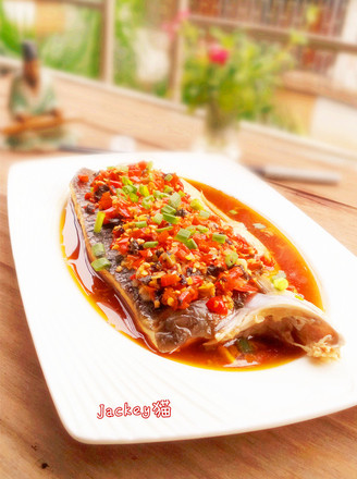 Steamed Fish with Basil Chopped Pepper