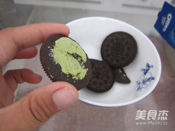 Oreo Yogurt Pot recipe