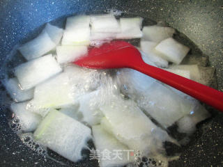 Broad Bean Beef Winter Melon Soup recipe