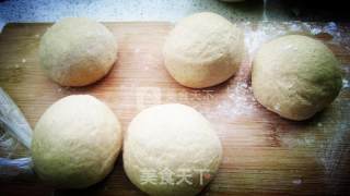 Milky "yellow Peach Bread" recipe