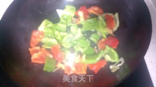 Stir-fried Green and Red Peppers recipe