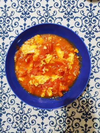 Scrambled Eggs with Tomatoes recipe