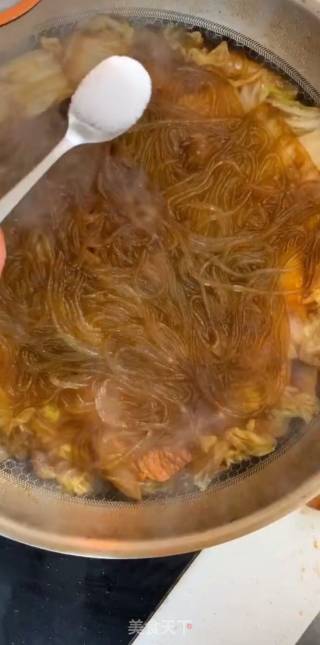 Braised Pork and Cabbage Vermicelli recipe