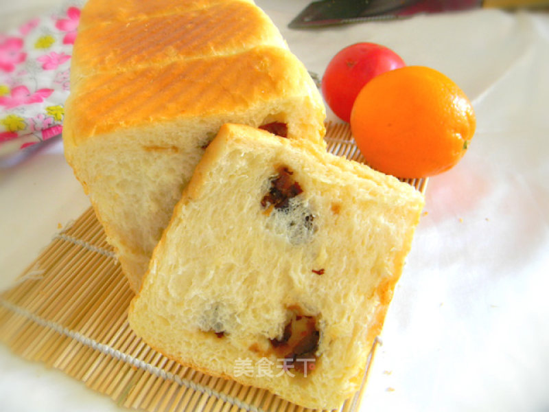 Milk and Red Date Toast recipe