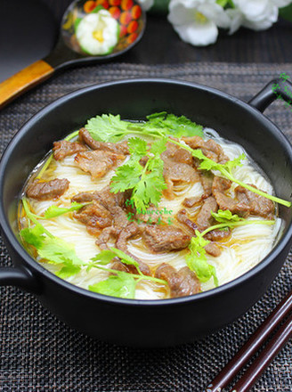 Smooth and Fragrant Beef Noodle recipe