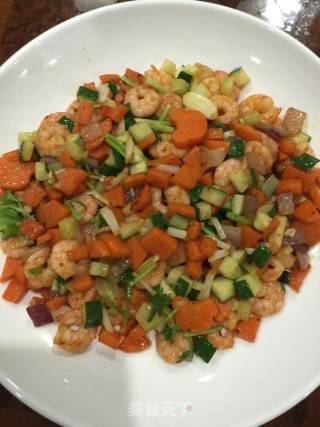 Fried Shrimp with Diced Vegetables recipe