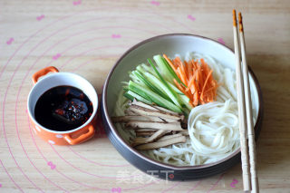 Three Silk Noodles with Cold Sauce recipe