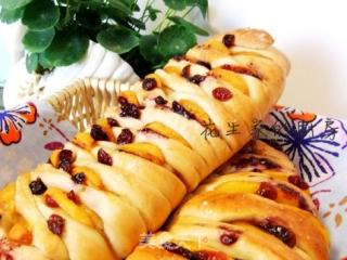Cranberry Sweet Apricot Bread recipe
