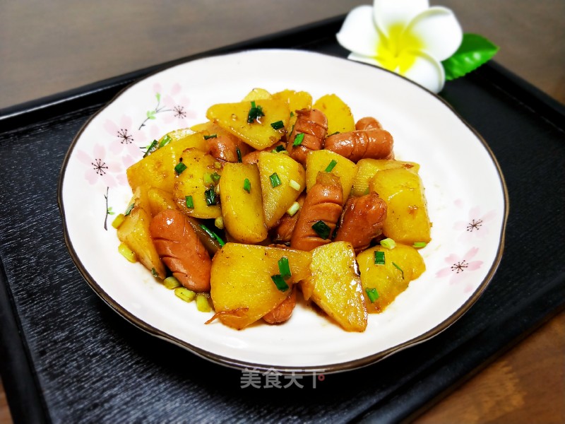 Intestines Braised Potato Wedges