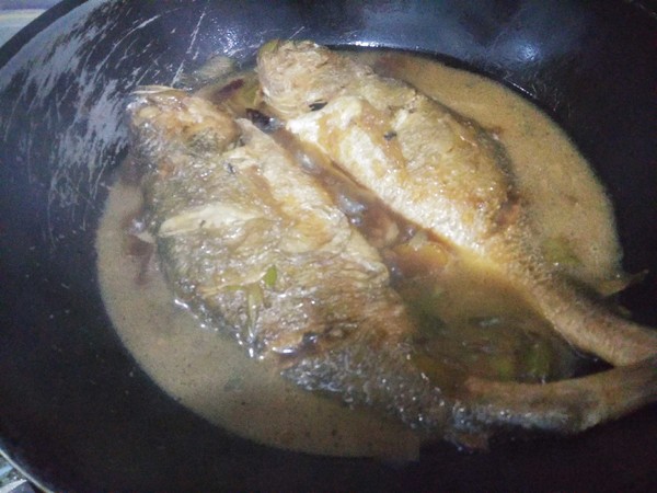 Stewed Yellow Croaker recipe