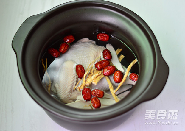 Supor·chinese Hot Pottery Angelica Stewed Chicken Soup recipe