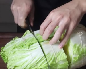 The Romantic Way to Eat Cabbage: Make A Flower 🌼 for Your Ta recipe