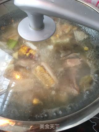 Stewed Pork Ribs with Corn Lotus Root recipe